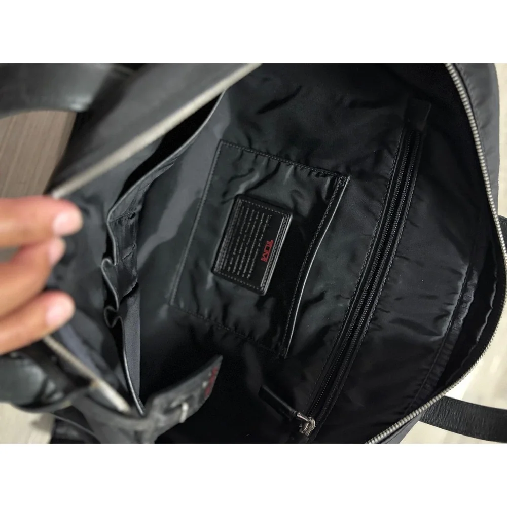 Tumi Black Ballistic Nylon Leather Trim Briefcase Messenger Bag Red Stitching